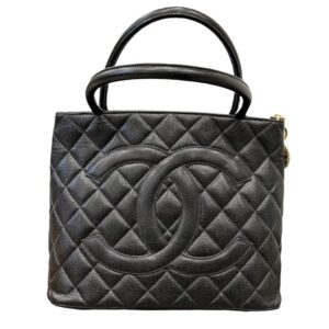 CHANEL シャネル マトラッセ キャビアスキン