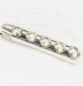 5連 ダイヤモンド K18WG ネックレストップ
