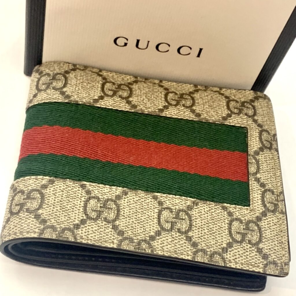 GUCCI GGスプリーム シェリーライン 二つ折り財布 smcint.com