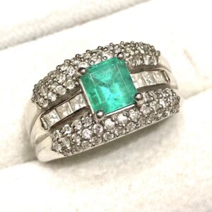 Pt900 エメラルド 1.23ct ダイヤ 1ct リング