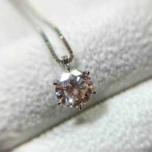 pt900 天然ピンクダイヤモンドネックレス