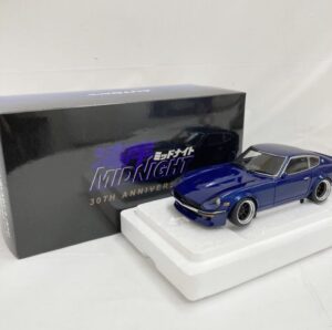 AUTOart 1/18 日産 フェアレディZ (S30) 湾岸ミッドナイト 悪魔のZ連載開始30周年記念モデル
