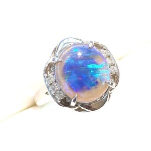 Pt900　オパール付きリング