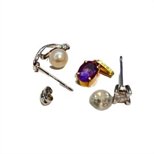 金・プラチナ ピアス