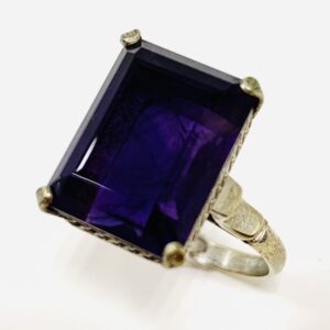 K18WG アメシスト6ct付リング