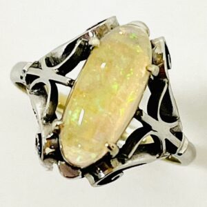 K14WG オパール3.9ct付リング