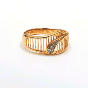 K20 Pt900 メレダイヤ付き リング