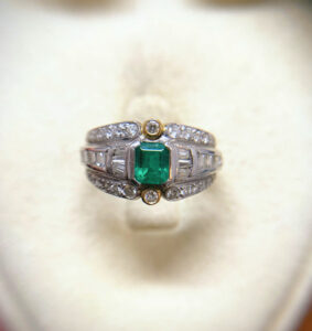 18K Pt900 エメラルドリング