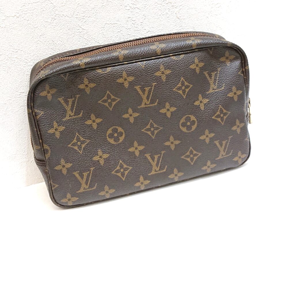 LOUIS VUITTON ルイヴィトン モノグラム トゥルーストワレット23の買取 ...