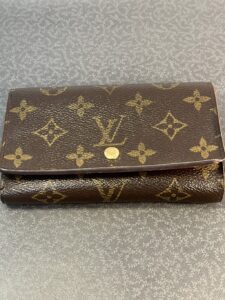 LOUIS VUITTON ルイ・ヴィトン ポルトモネビエトレゾール
