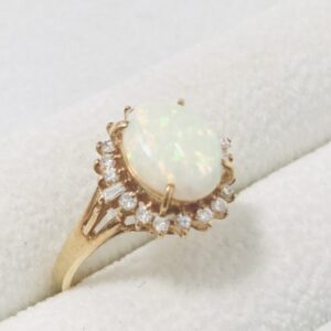 K18 リング ジュエリー オパール1.57ct メレ0.32ct