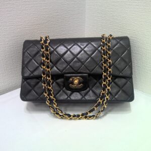 CHANEL マトラッセ ダブルフラップ