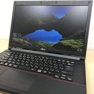 Windows LIFE BOOK A574/H (型名:FMVA05002)