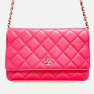 CHANEL シャネル カーフスキン マトラッセ