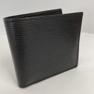 ルイヴィトン ポルトフォイユ マルコ 財布