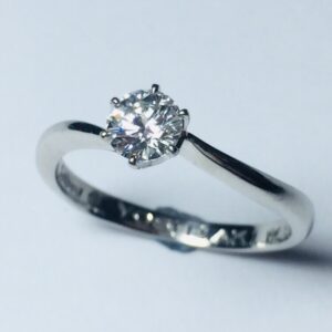 Pt900/プラチナリング ダイヤモンド 0.383ct