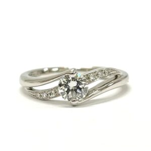 Pt900 ダイヤ0.428ct付き リング