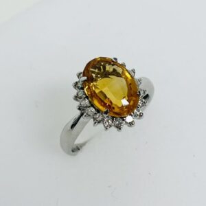 Pt900 シトリン4ct付 メレダイヤ0.36ct付リング