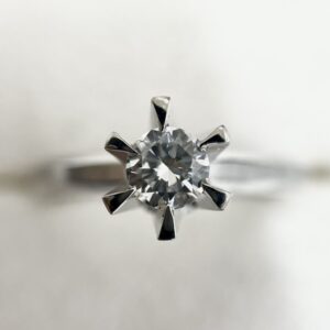 PT900 プラチナ ダイヤモンド リング