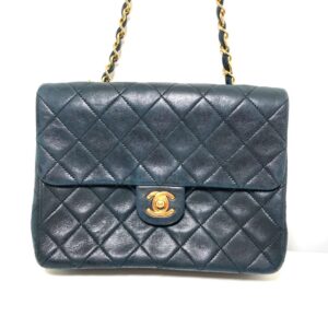 シャネル　ミニマトラッセ　チェーンショルダーバッグ