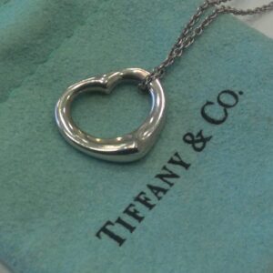TIFFANY ティファニー オープンハートネックレス