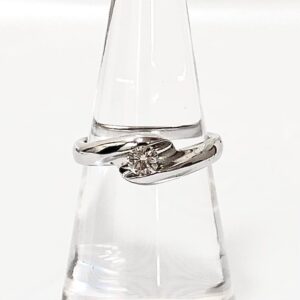 K18WG ダイヤ付き リング