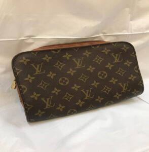 ルイ・ヴィトン モノグラム コンピエーニュ