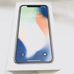 iPhone X 64GB 本体