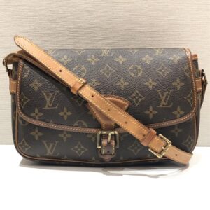 LOUIS VUITTON / モノグラム ソローニュ