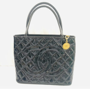 CHANEL シャネル 復刻エナメルトートバッグ