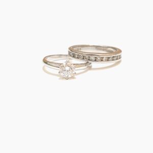 Ｐt900 ダイヤモンド デザインリング