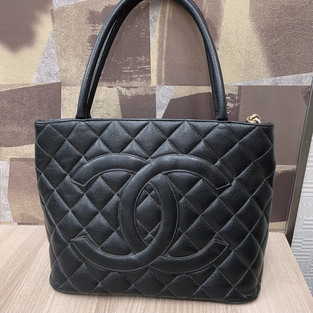 CHANEL キャビアスキン トートバッグ-