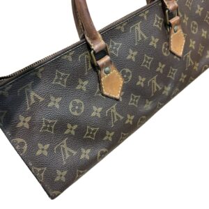 Louis Vuitton　モノグラム　サックトリアングル