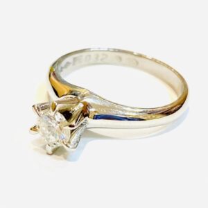 Pt900 0.32ct ダイヤモンド リング