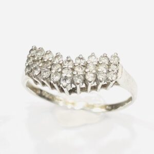 Pt900 メレダイヤ0.8ct付 リング