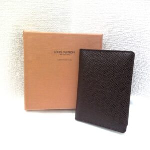 Louis Vuitton パスケース
