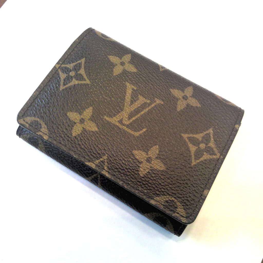 Louis Vuitton アンヴェロップ カルト ドュ ヴィジット モノグラム