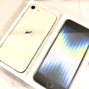 iPhoneSE3 64GB スターライト