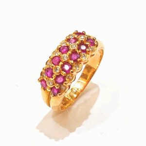 Ｋ18 サファイア メレダイヤ付き リング