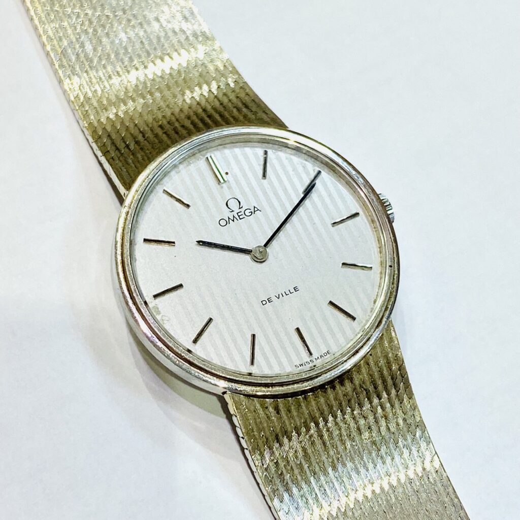 オメガ　9K 手巻き式　レディース　腕時計