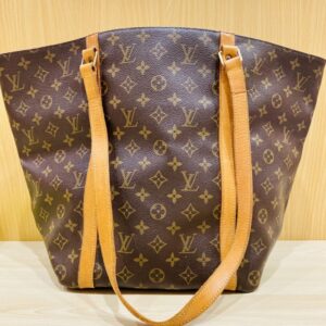 ルイヴィトン モノグラム サックショッピング ショルダートートバッグ