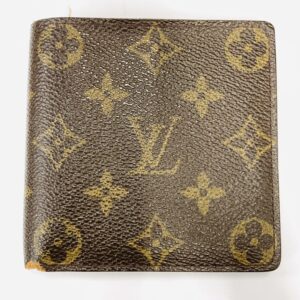 ルイヴィトン プレオウンド マルコ 二つ折り財布