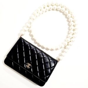 CHANEL シャネル パールチェーン ショルダーバッグ
