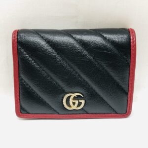 GUCCI グッチGGマーモント キルティング 2つ折り財布
