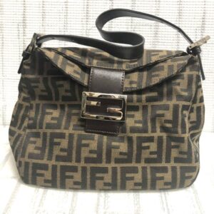 FENDI ズッカ柄 ハンドバッグ