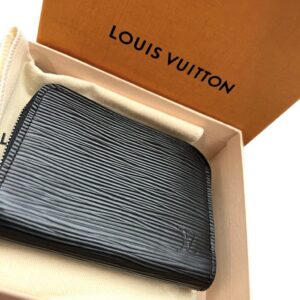 Louis Vuitton　エピ　ジッピー・コインパース