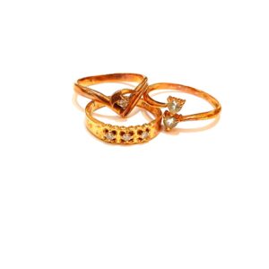 K18 メレダイヤ付き デザインリング