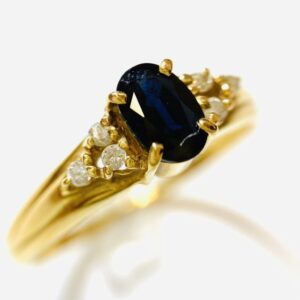 K18 サファイア0.64ct&メレダイヤ0.07リング