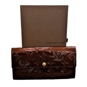 Louis Vuitton ポルトフォイユ・サラ ヴェルニ 長財布