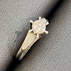 Pt900 0.37ctダイヤモンド リング